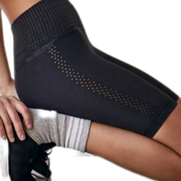 FP Movement Good Karma High Waisted Bike Shorts Black X-Small/Small - Picture 12 of 16